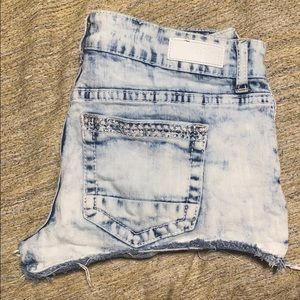 Daytrip short shorts